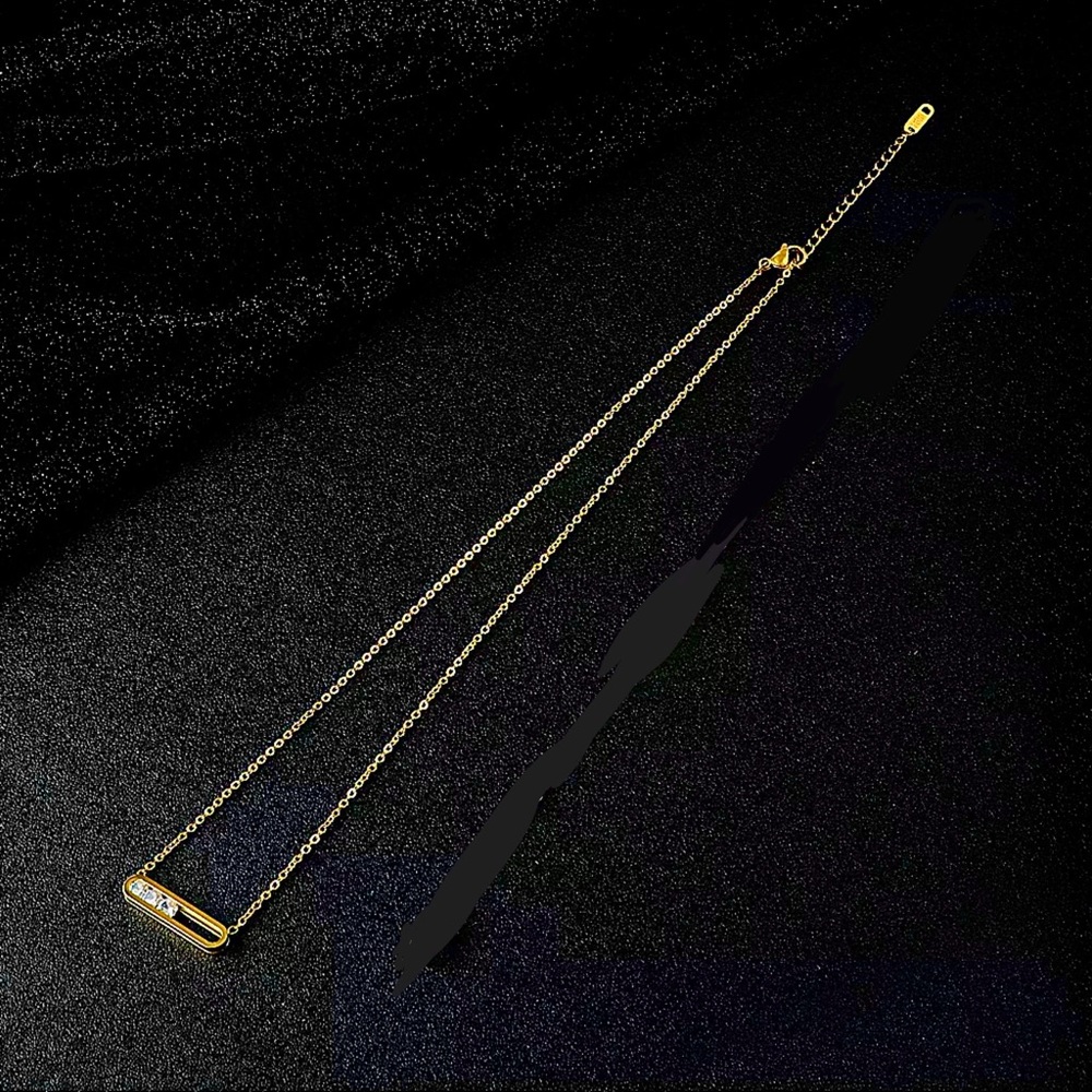 🆕 Gorgeous 18k Diamond Slider Oval Bar Necklace NWT - Picture 16 of 16